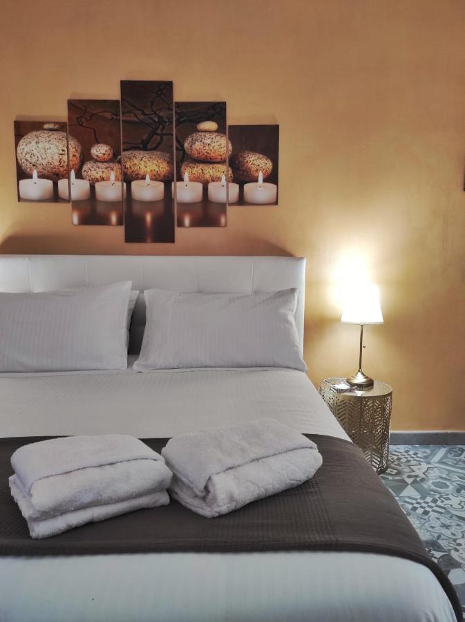 קטאניה B&B Casa Carola מראה חיצוני תמונה
