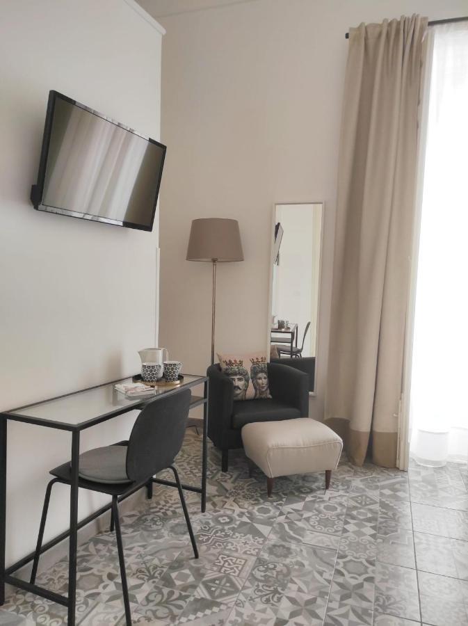 קטאניה B&B Casa Carola מראה חיצוני תמונה